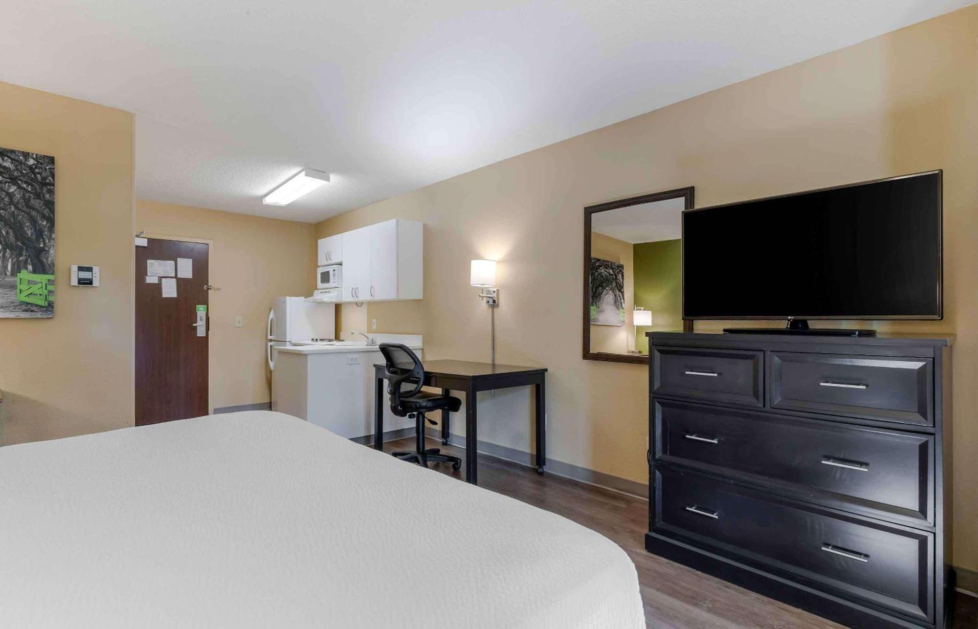 Extended Stay America Suites - Fayetteville - Fort Bragg Экстерьер фото