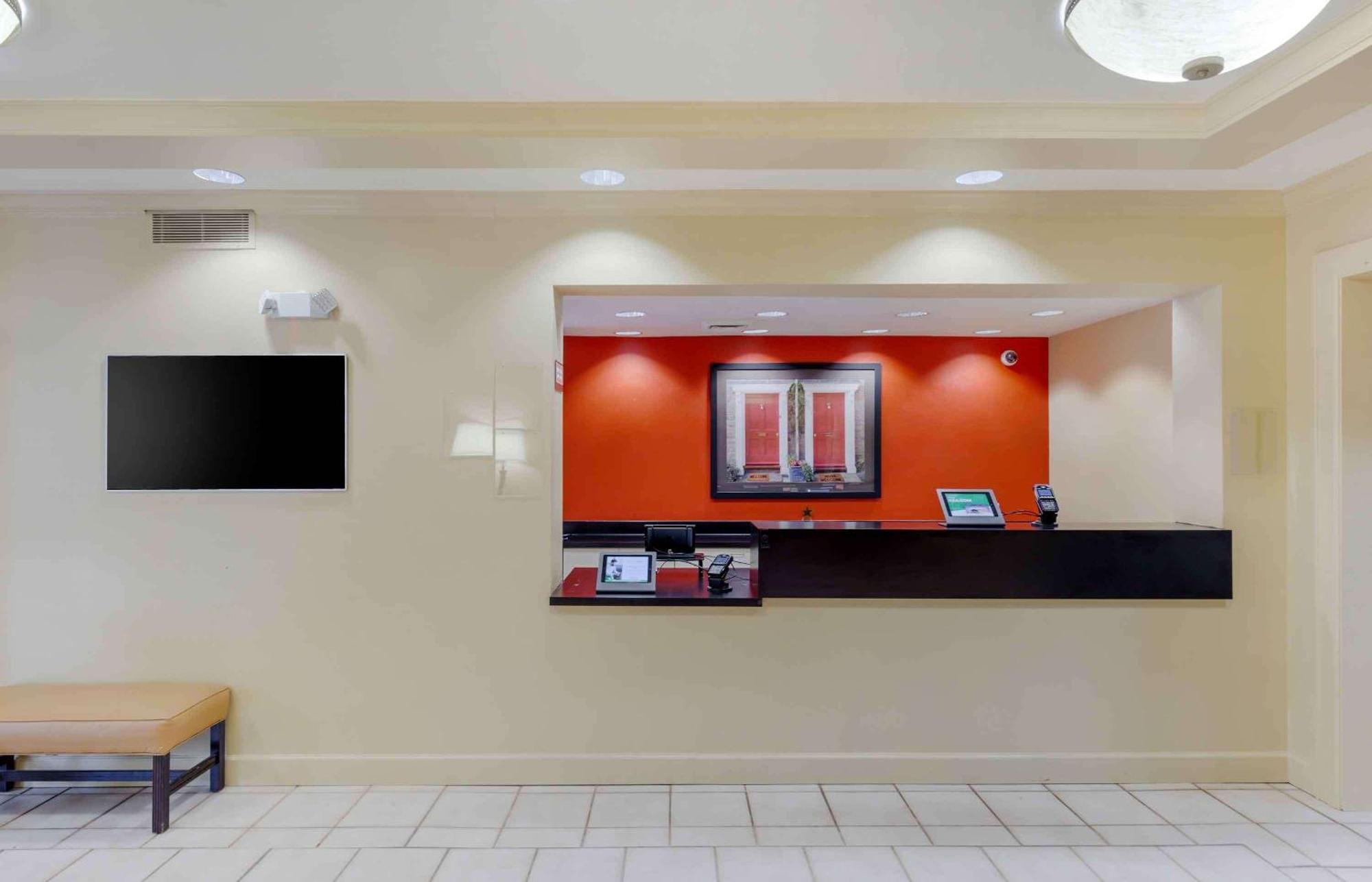 Extended Stay America Suites - Fayetteville - Fort Bragg Экстерьер фото