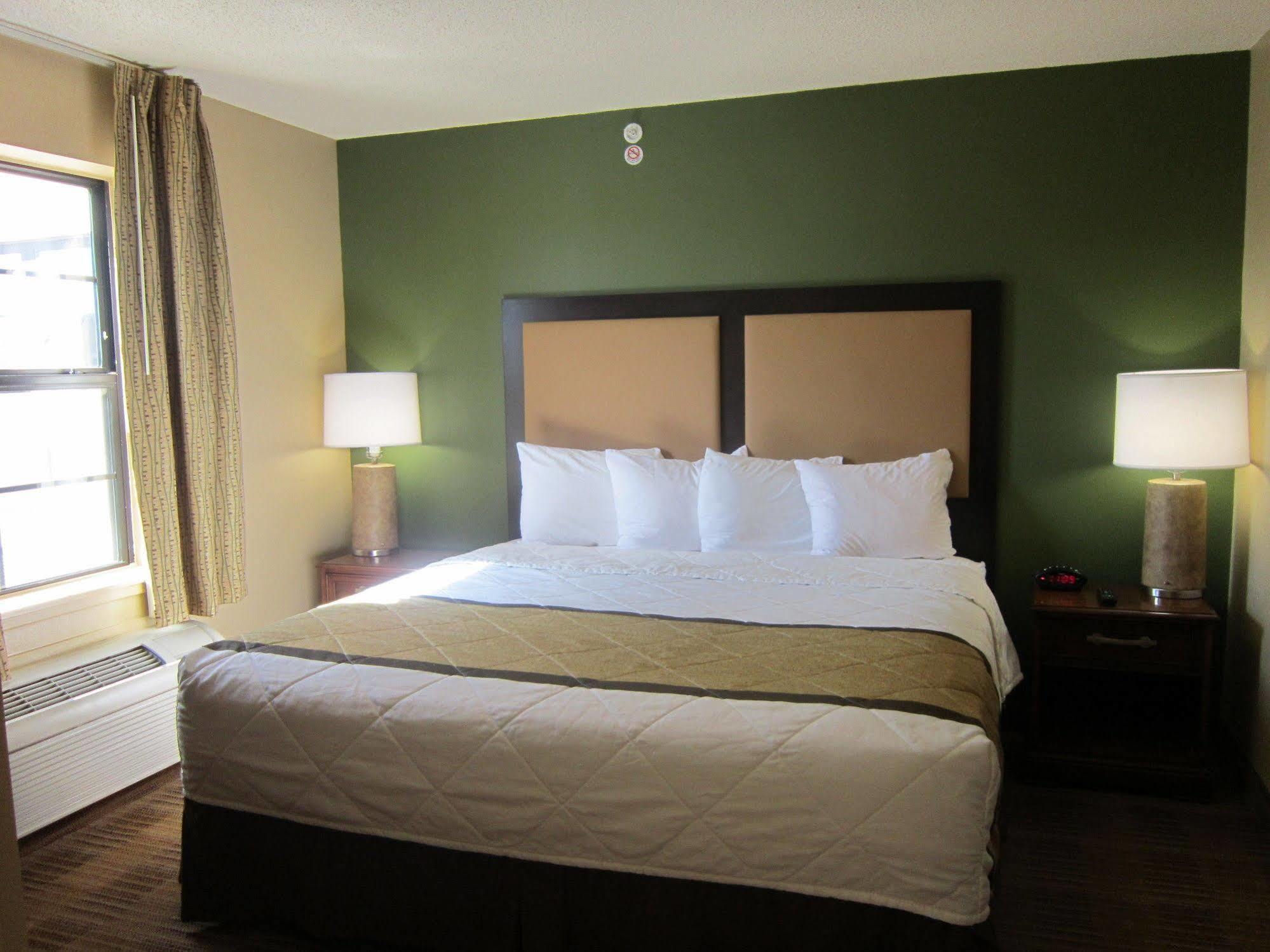 Extended Stay America Suites - Fayetteville - Fort Bragg Экстерьер фото